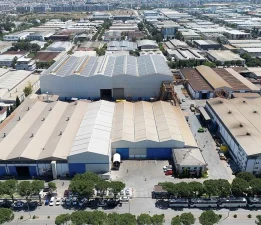 İzmir’de Fabrikalar Eğitime Açıldı: Sanayi Alanları Geleceğin Meslek Lisesi Kampüsleri Oluyor